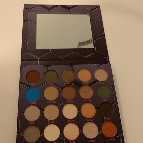 Bee beauty Barbarella Eyeshadow Palette - Picture 4 of 5